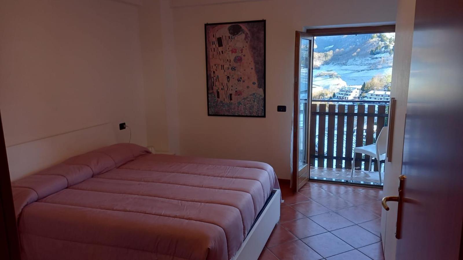 Donizetti Apartment Di Manenti Andrea Oltre il Colle Esterno foto